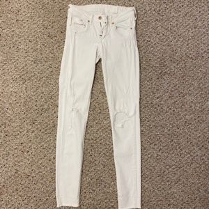 Low rise white distressed HM jeans